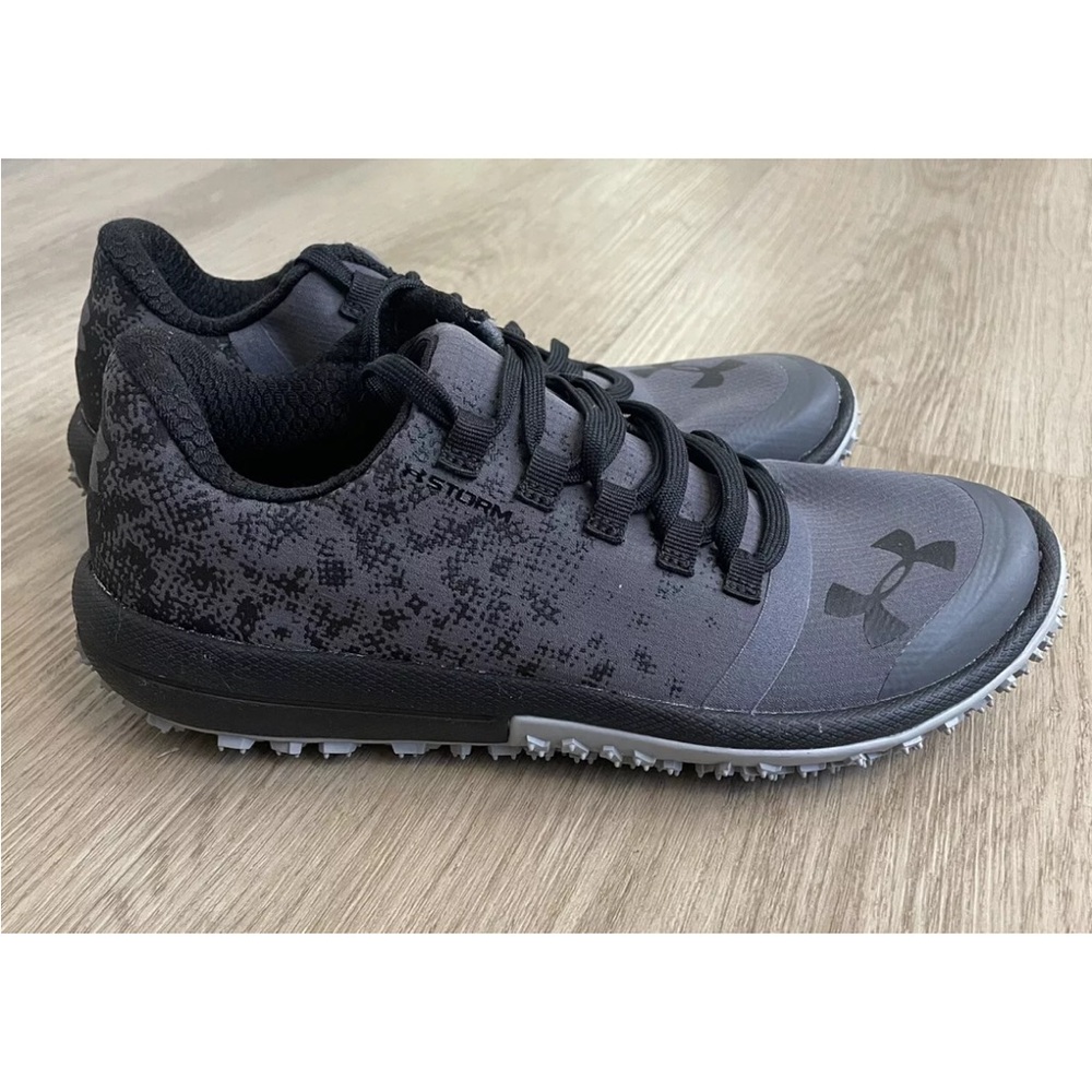 Under Armour Womens Speed Tire Ascent Low Training Shoe Size USA 5.5 NEW